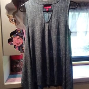 Jennifer Lopez Stylish Sleeveless Black Top